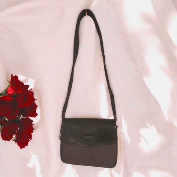 Esprit Handbags - Vintage Espirit mini brown leather crossbody travel bag 6 x 7
